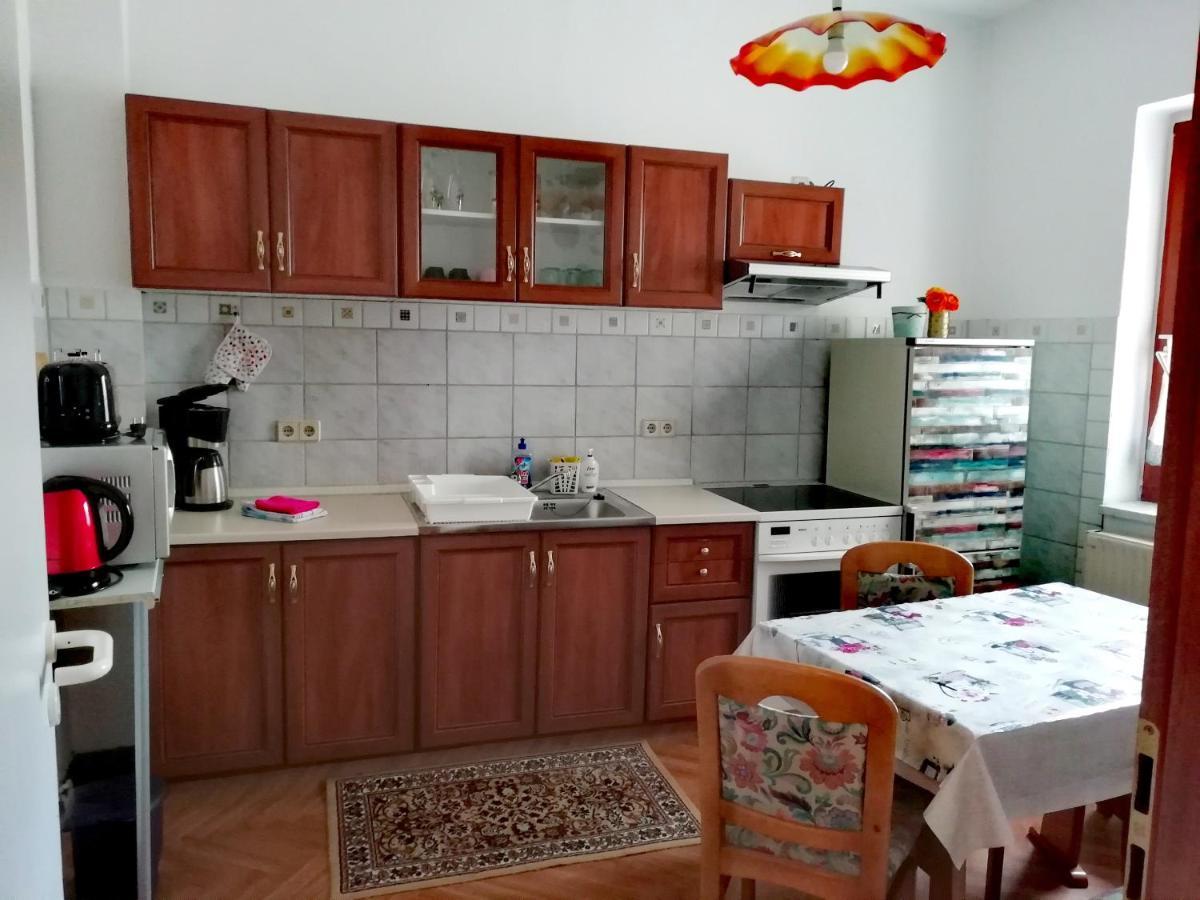 Grosse Wohnung Mit Terrasse Im Altstadtzentrum - Ferienwohnung Chiplakoff بلانكنبرغ المظهر الخارجي الصورة