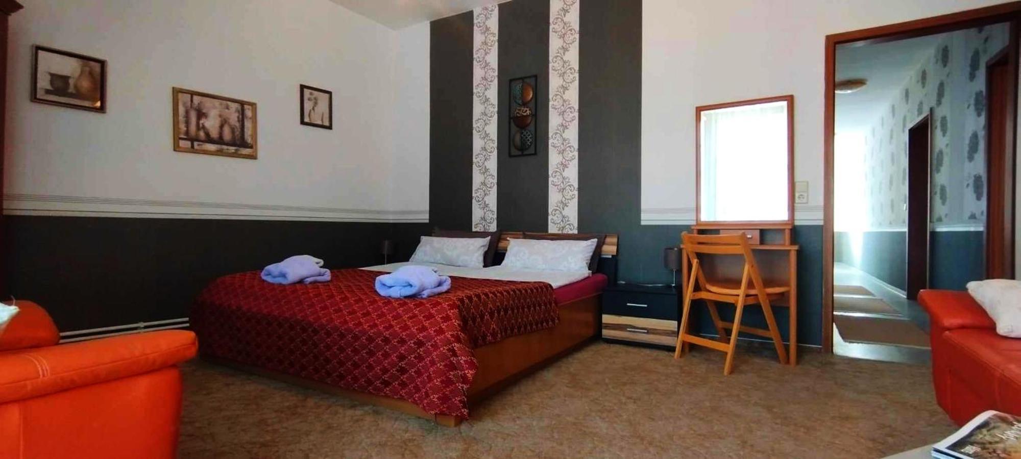 Grosse Wohnung Mit Terrasse Im Altstadtzentrum - Ferienwohnung Chiplakoff بلانكنبرغ المظهر الخارجي الصورة