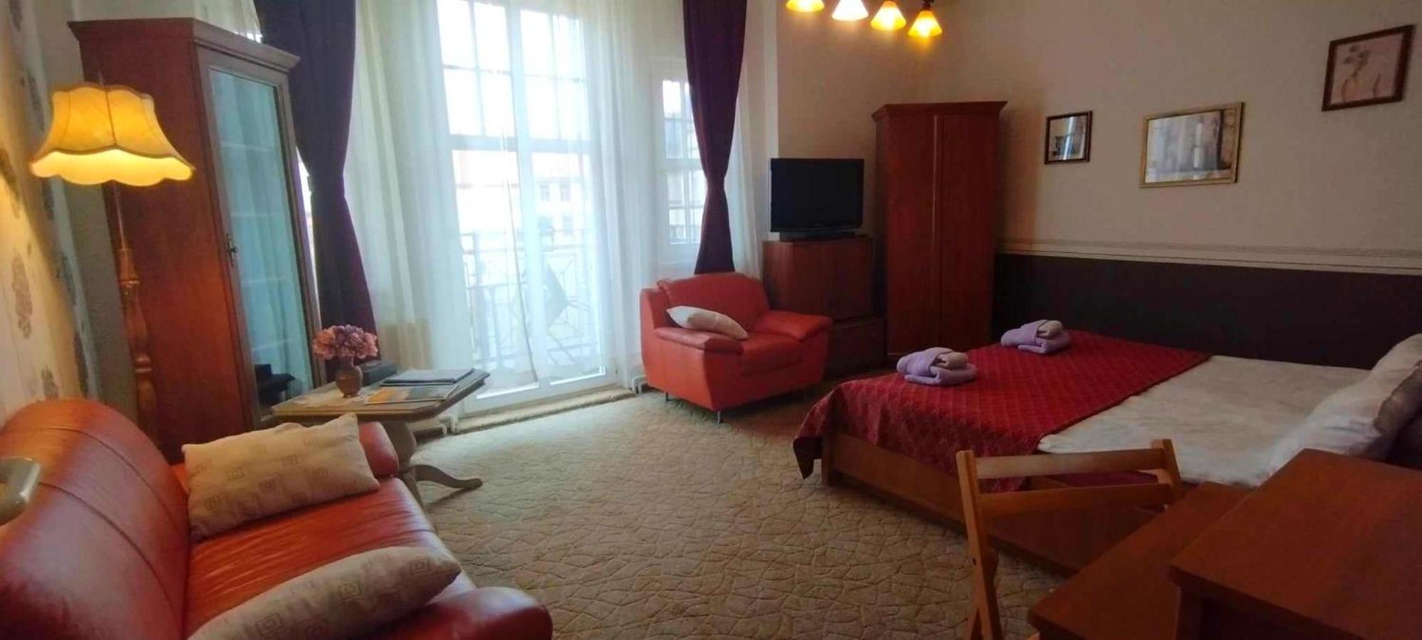 Grosse Wohnung Mit Terrasse Im Altstadtzentrum - Ferienwohnung Chiplakoff بلانكنبرغ المظهر الخارجي الصورة