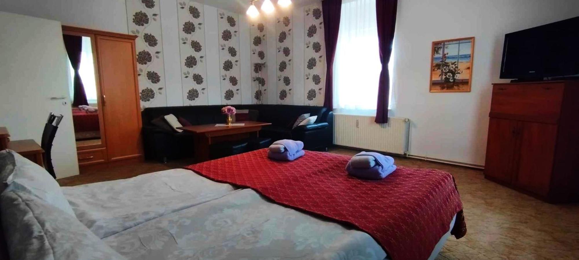 Grosse Wohnung Mit Terrasse Im Altstadtzentrum - Ferienwohnung Chiplakoff بلانكنبرغ المظهر الخارجي الصورة