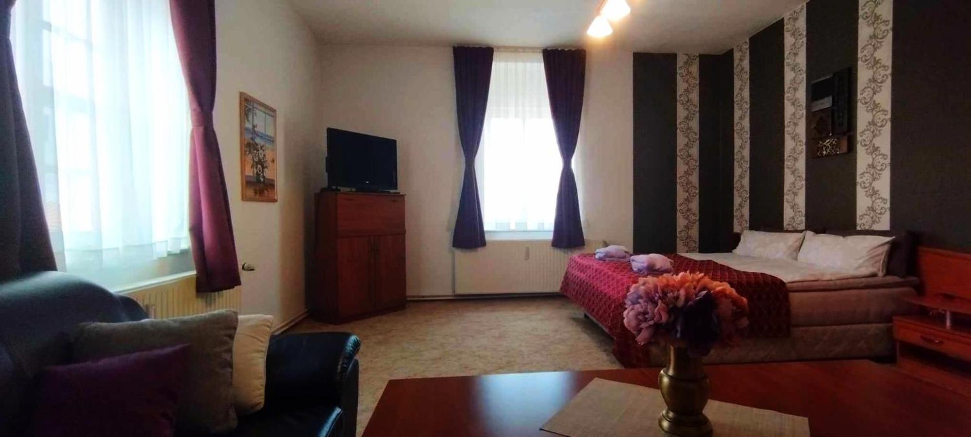 Grosse Wohnung Mit Terrasse Im Altstadtzentrum - Ferienwohnung Chiplakoff بلانكنبرغ المظهر الخارجي الصورة